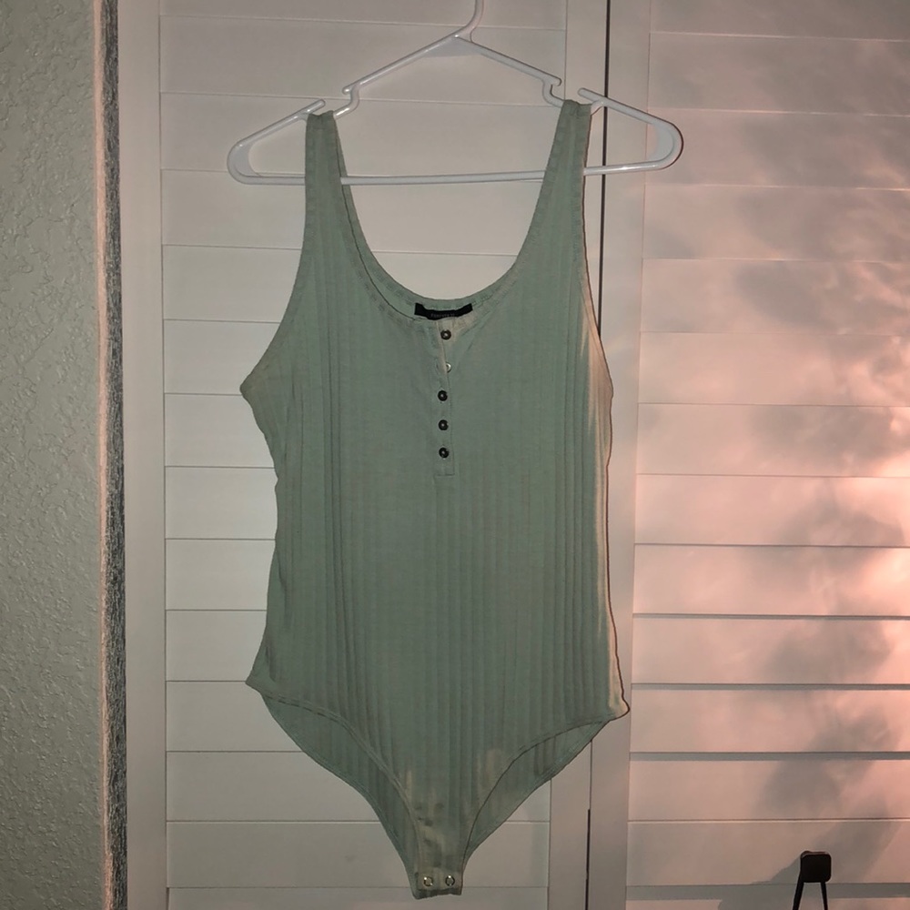 RIBBED BODYSUIT